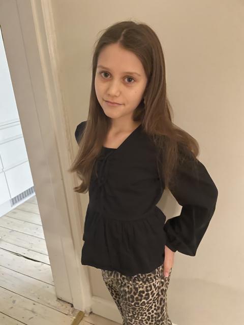 #27966 Victoria Sophie