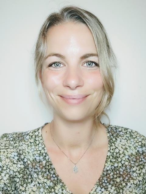 #27495 Mette