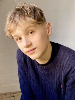 #27552 Viktor