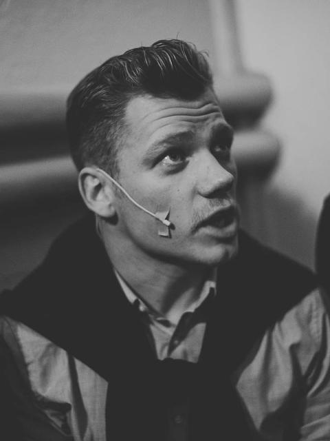 #28024 Henrik
