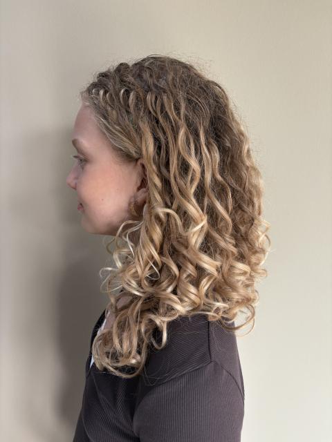#27928 Vigga Kamp