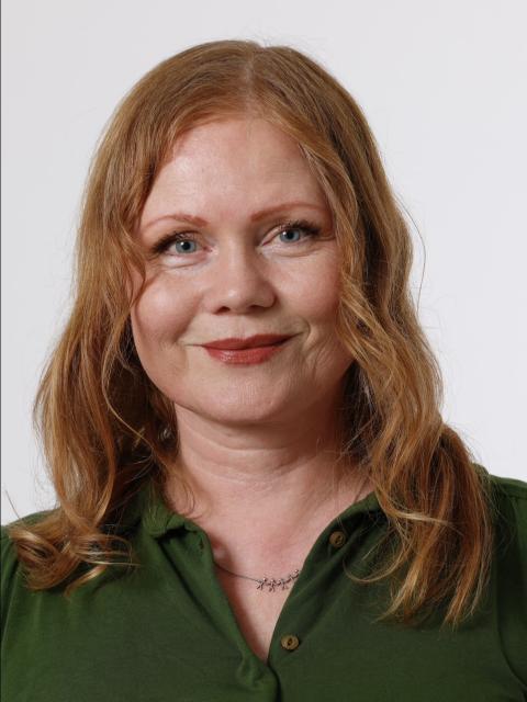 #27588 Vibeke
