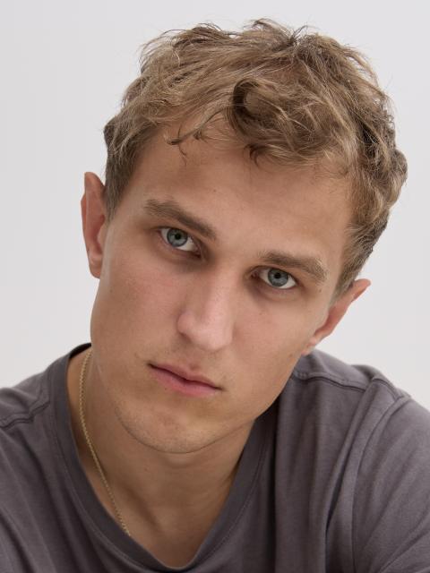 #27333 Daniel