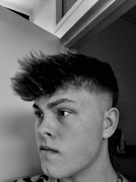 #27513 Viktor Johan