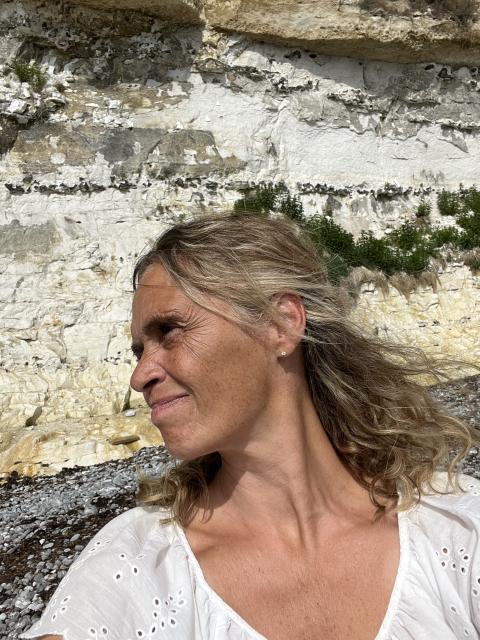 #27040 Hanne Læsø