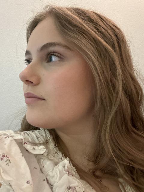 #27873 Josefine