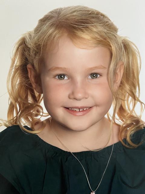 #26944 Anna Kristine