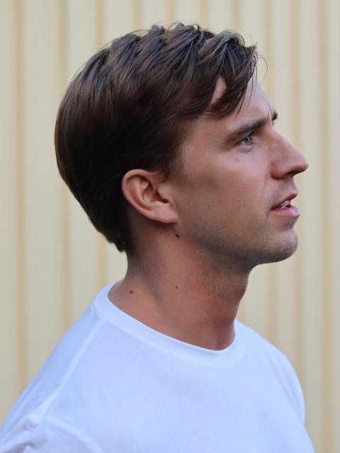 #27421 André