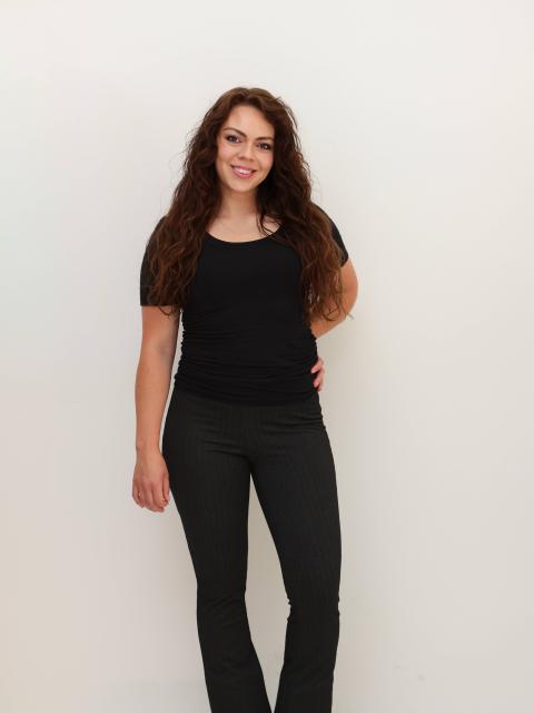 #28009 Inna