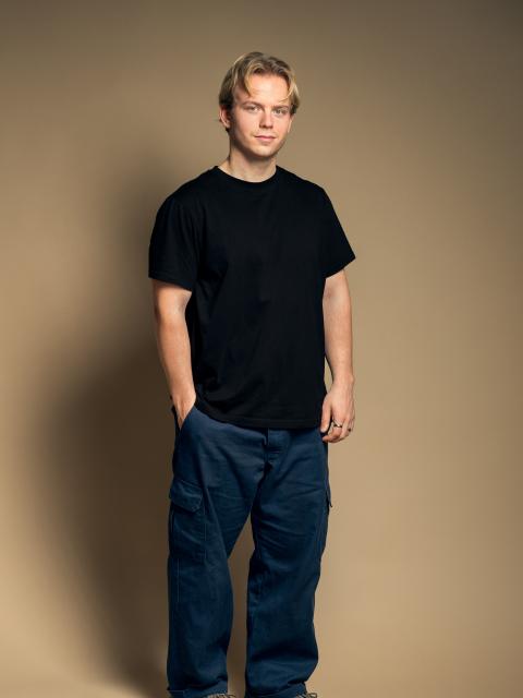#26591 Sebastian Lai