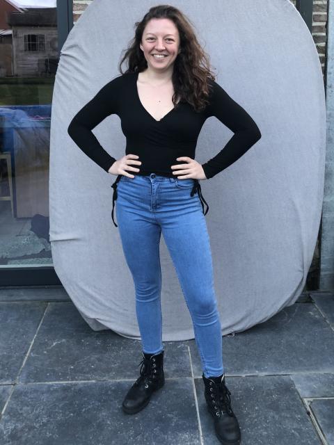 #27202 Sara