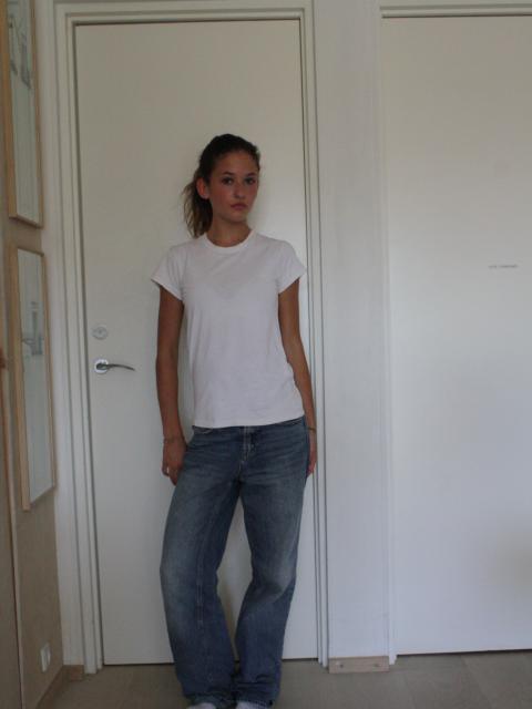 #27218 Ella