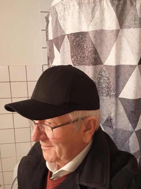 #27405 Johan