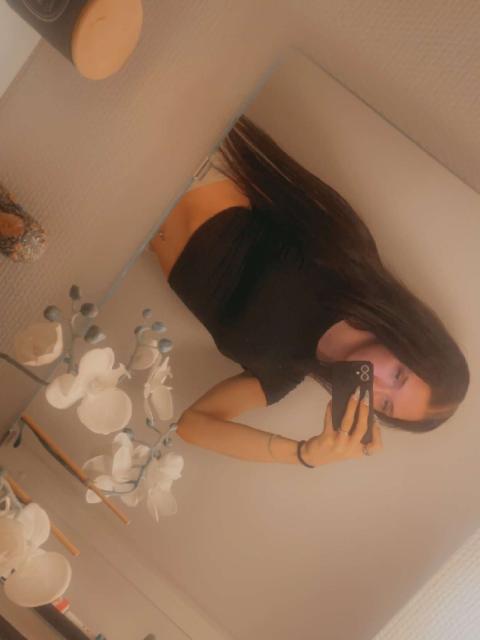 #27367 Niki