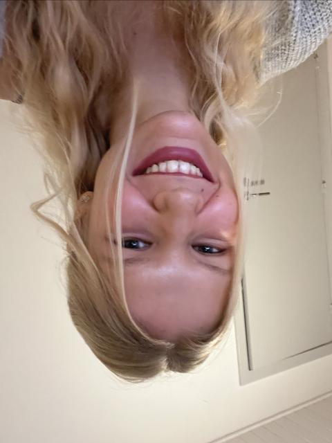 #27344 Katrine