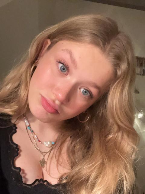 #26631 Ella