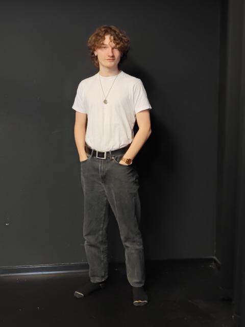 #27245 Julius
