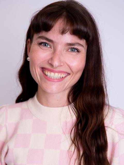 #27764 Laura Kathrine