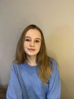 #27478 Anna Cecilie