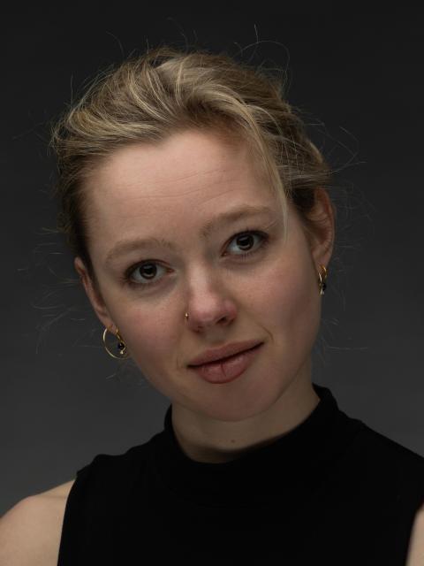#27514 Emma Elisabeth