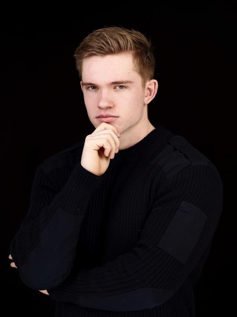 #26546 Lukas