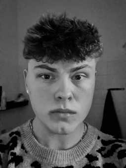 #27513 Viktor Johan