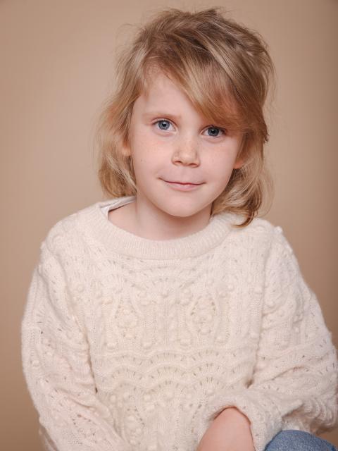 #27217 Emma Karen