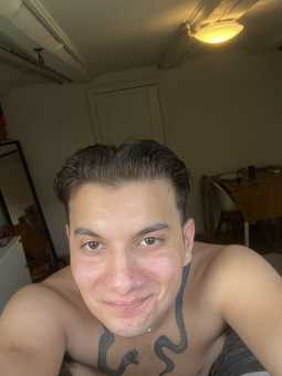 #27463 Dennis